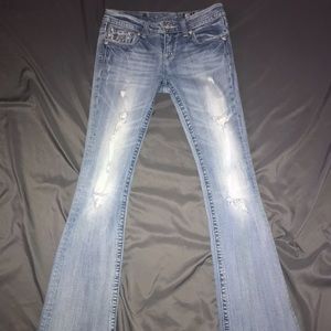 MissMe Light-wash Distressed Jeans